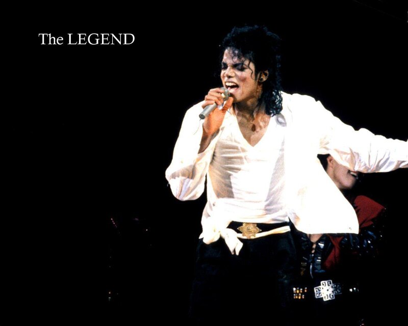 Michael Jackson Singing — Black, Dramatic, Night, Photograph