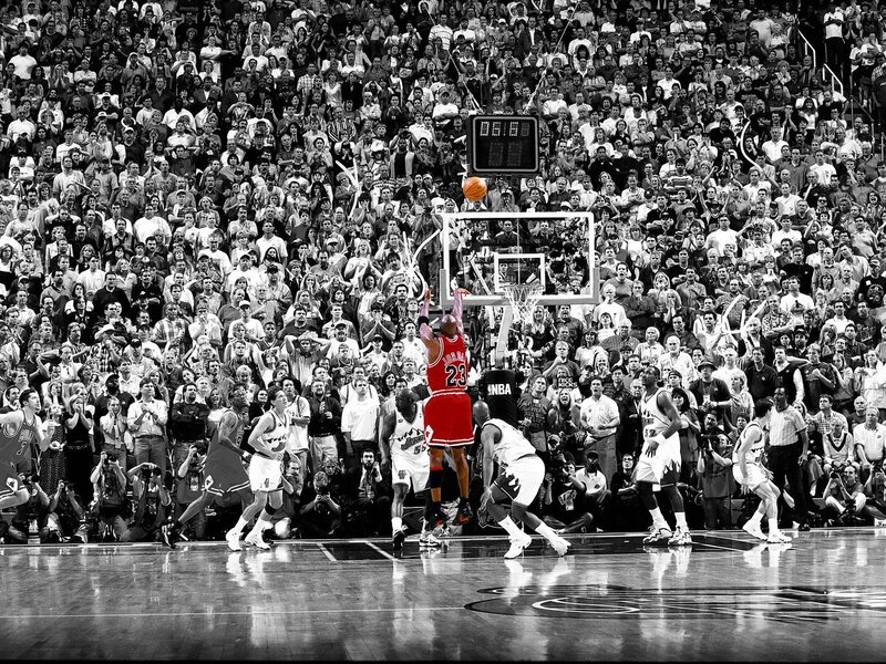 Michael Jordan dunking