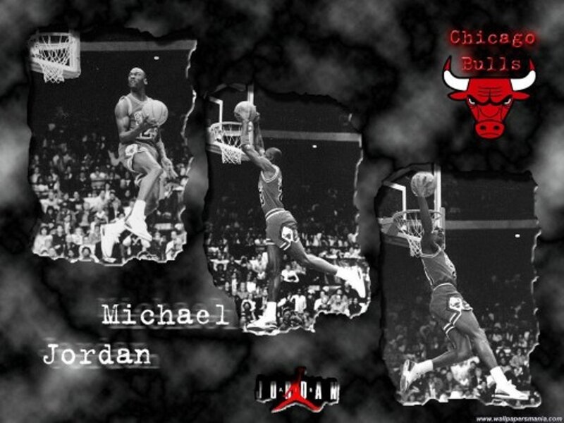 Michael Jordan Dunking — Black
