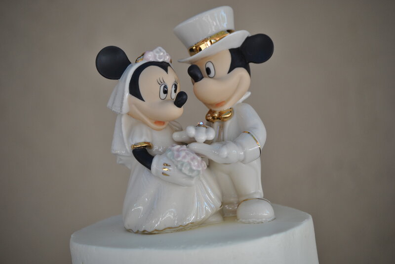 Mickey and Minnie wedding cake topper