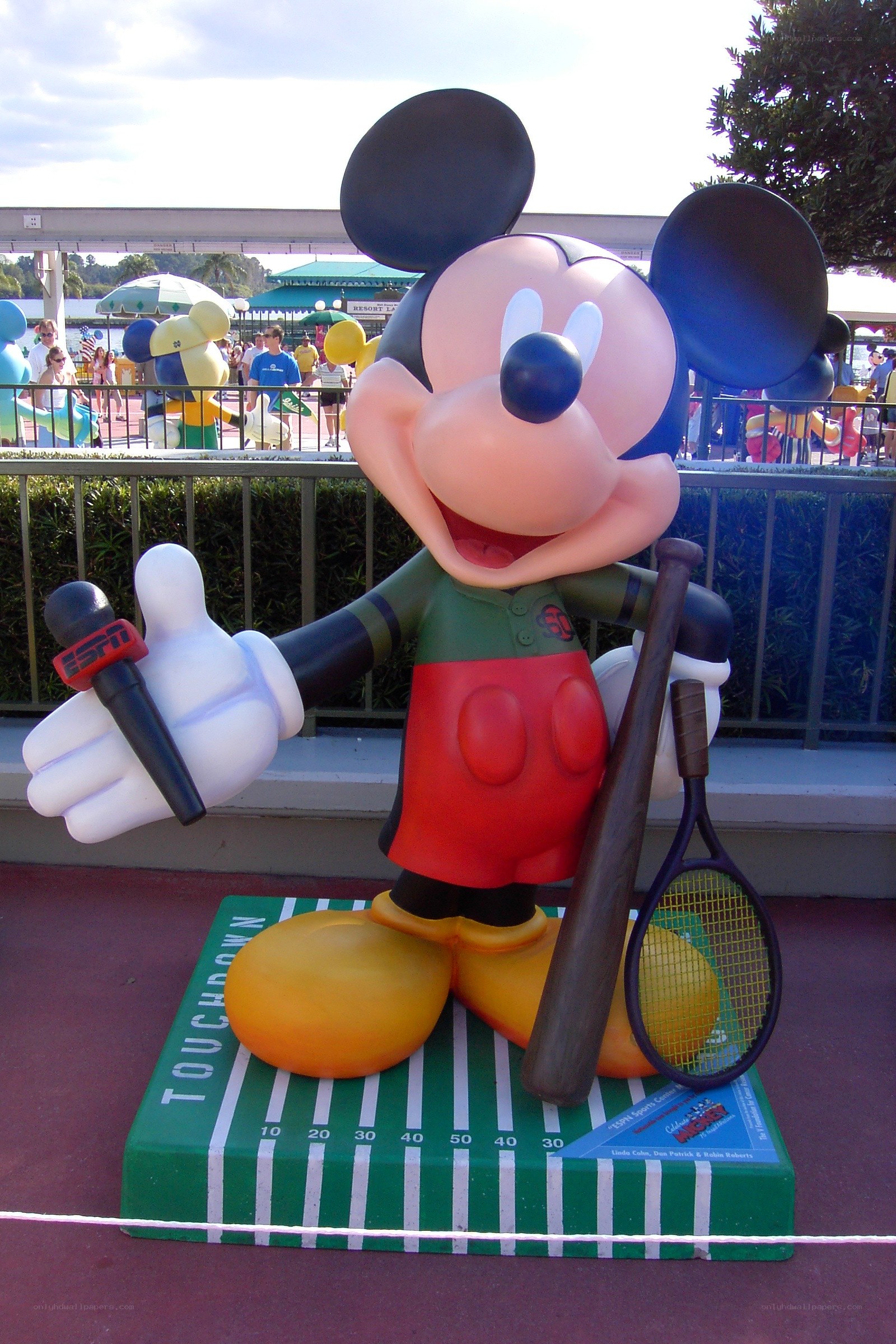 Mickey Mouse sports statue