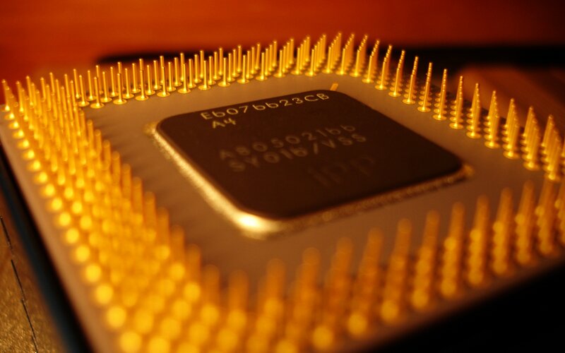 Microprocessor Chip — Gold