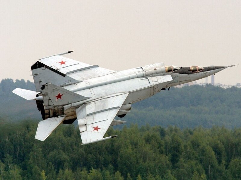 Mig-23 Fighter Jet — Gray, Dynamic