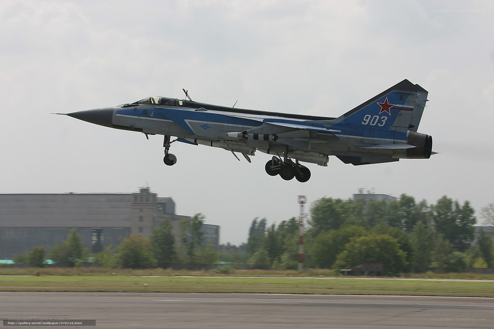 MiG-25 jet taking off