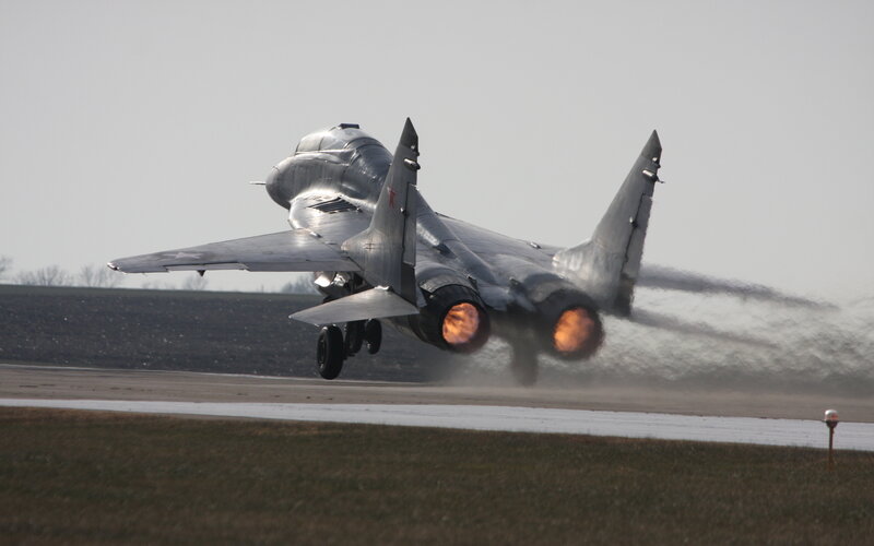 Mig-29 Fighter Jet — Gray, Dynamic, Morning