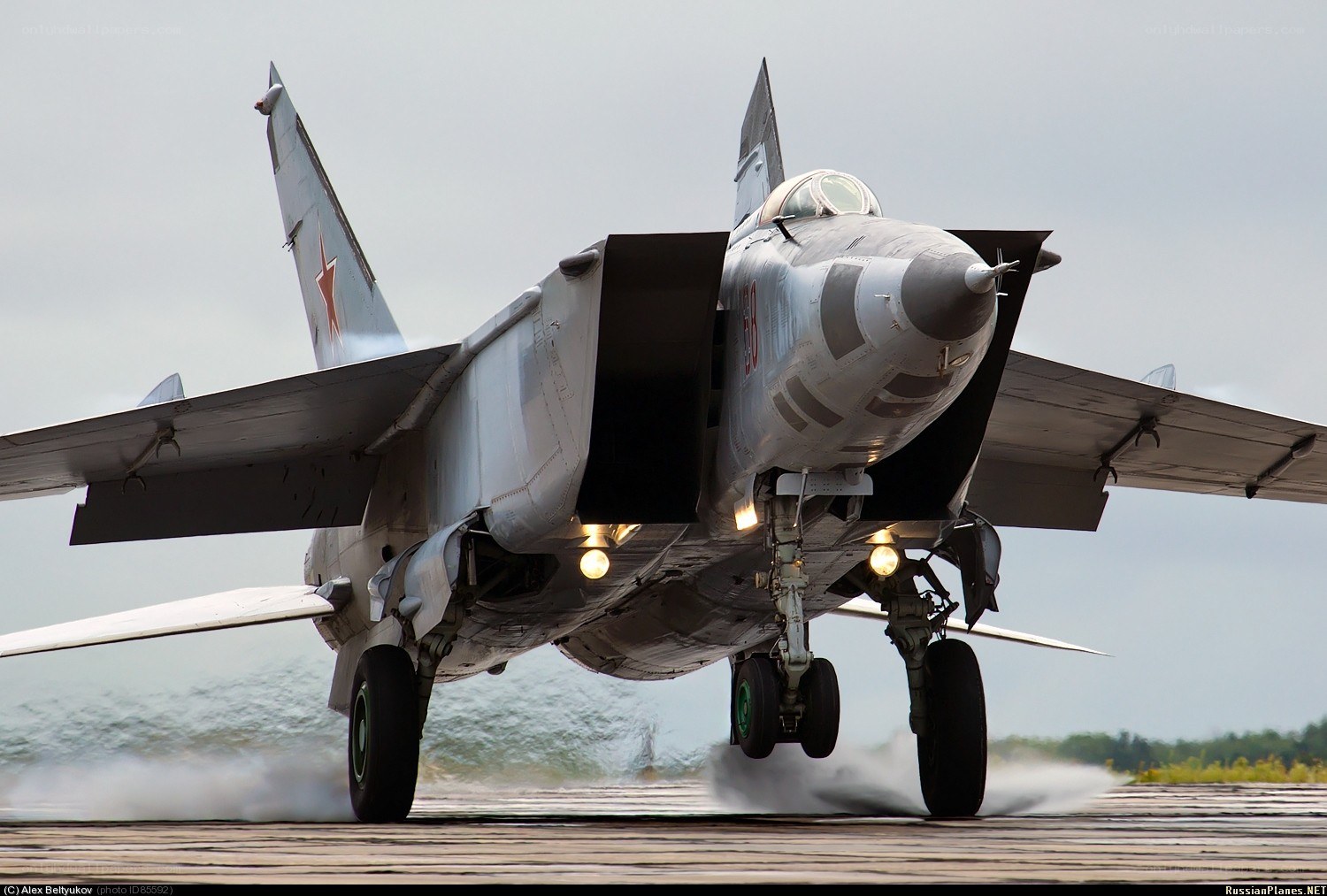 MiG-31 on a runway