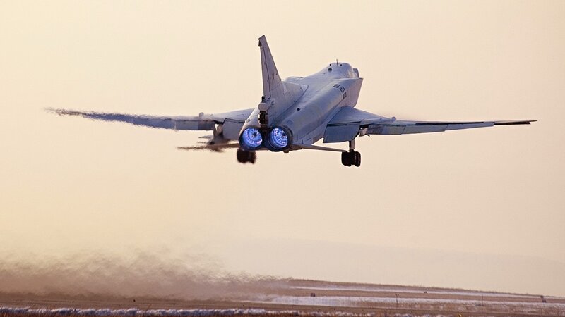 Mig-31 taking off