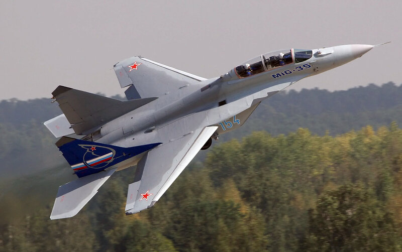 MiG-35 Fighter Jet — Gray, Dynamic