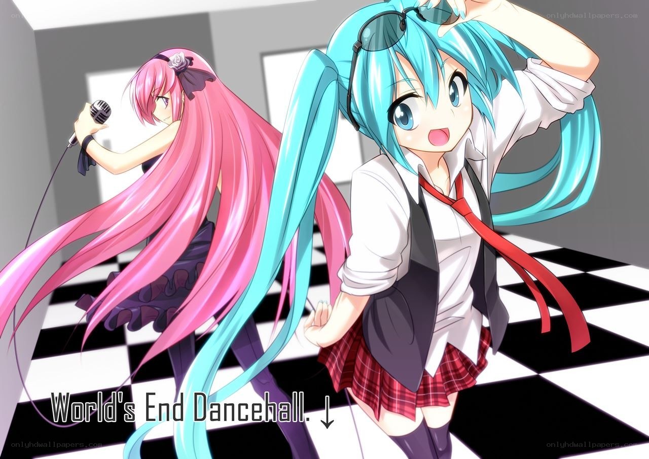 Miku and Rin at the dancehall