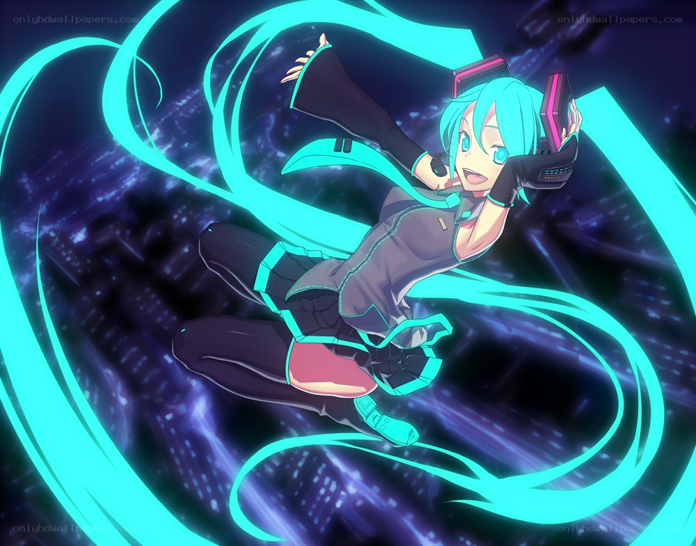 Miku dancing in a city