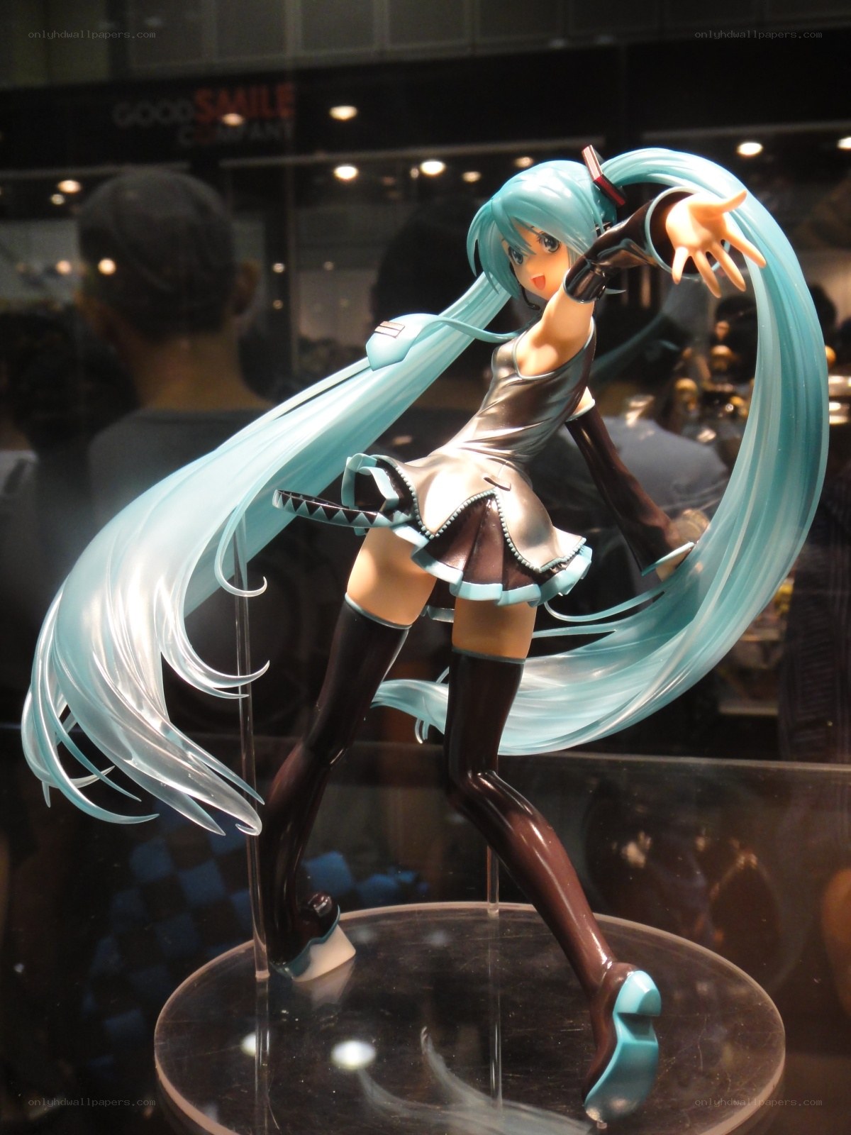 Miku figurine in dynamic pose