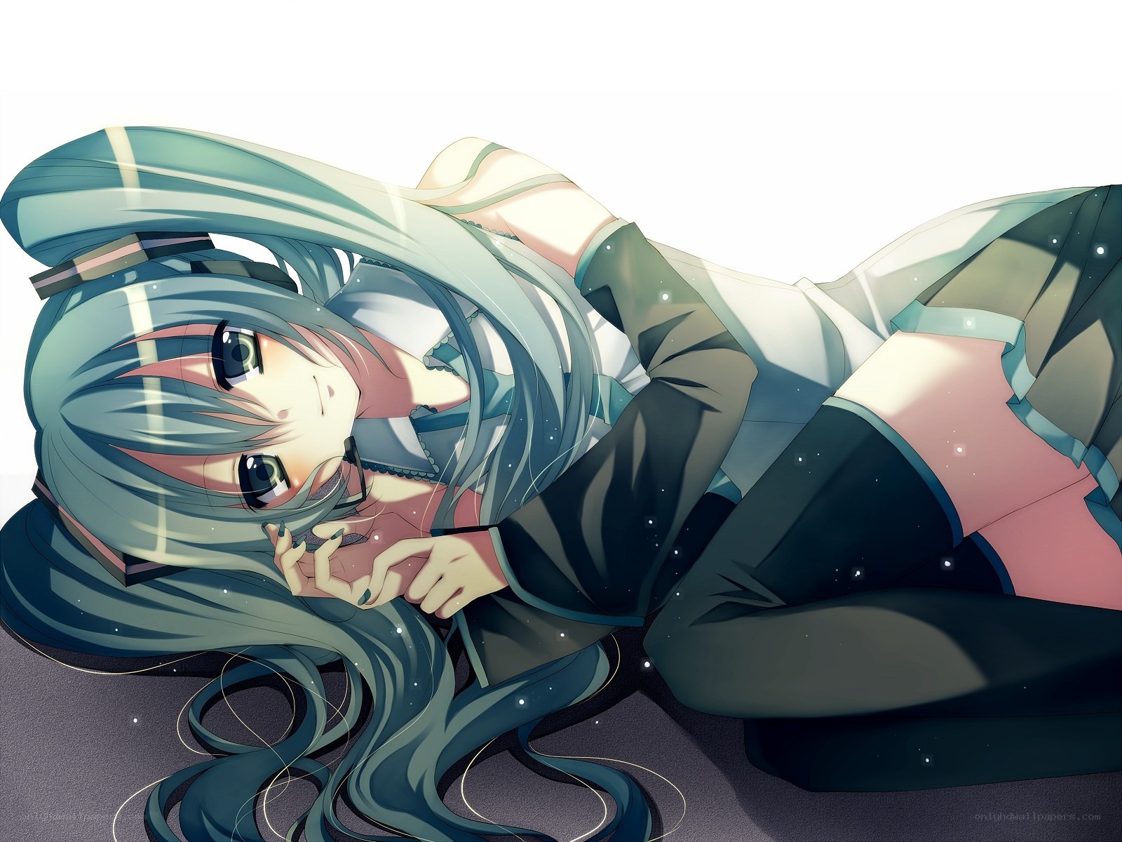 Miku lying on the ground