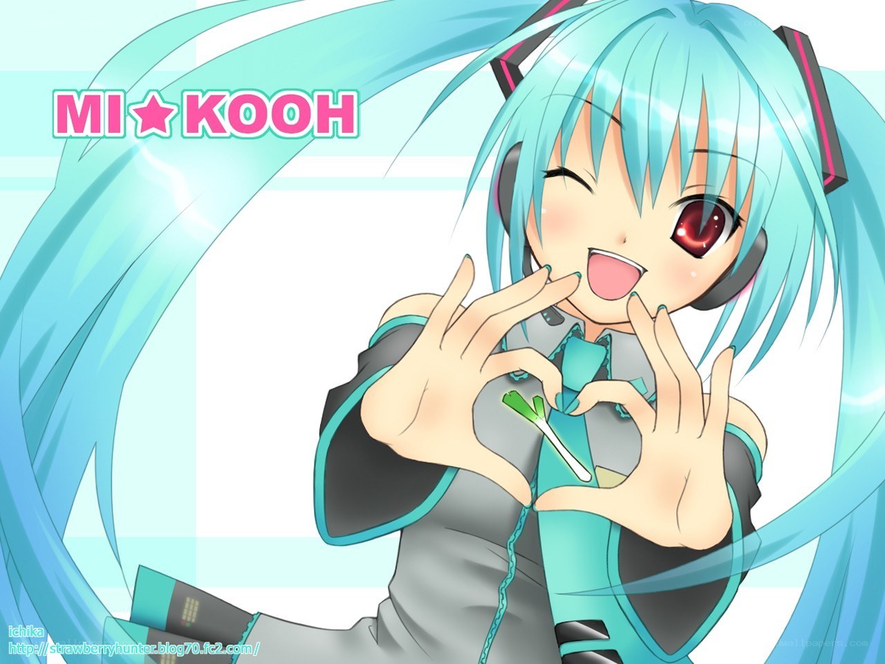 Miku making a heart shape