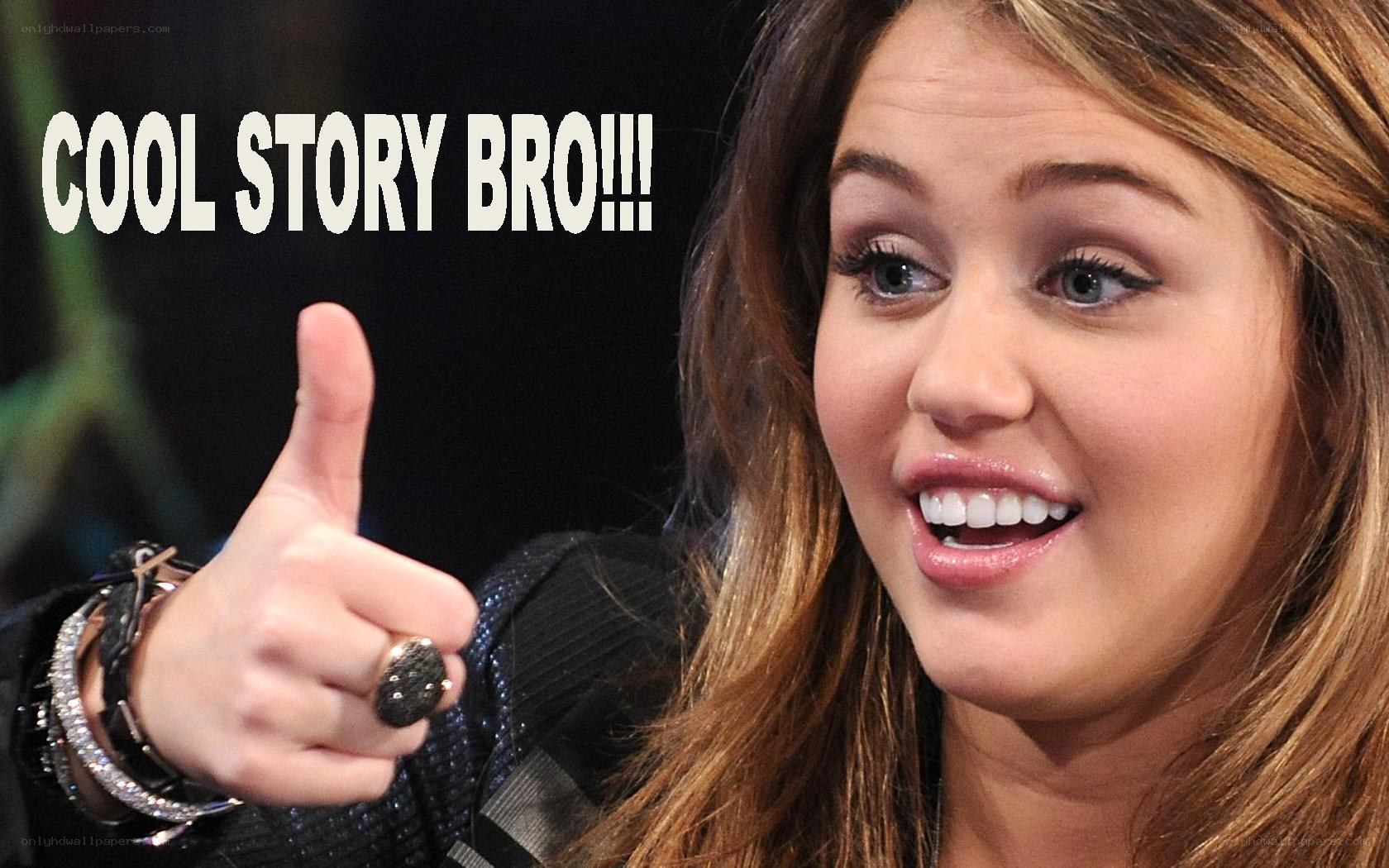 Miley Cyrus giving thumbs up
