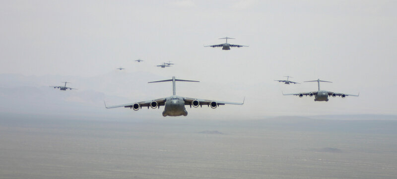 military aircraft formation flight