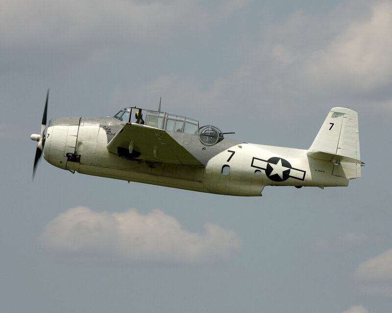 Military Aircraft in Flight — Gray, Calm