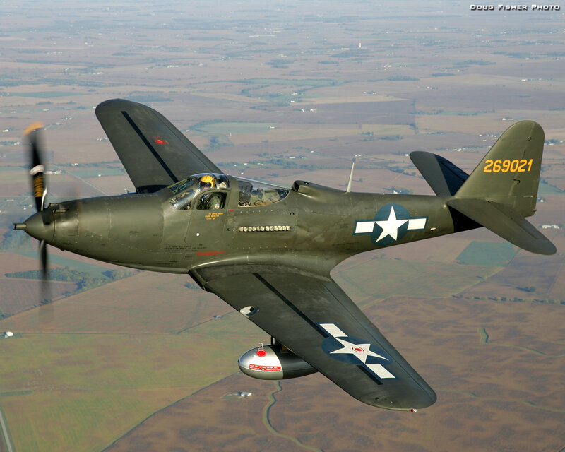 Military Aircraft in Flight — Green, Serene