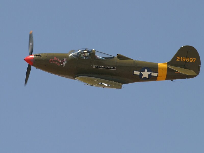 Military Airplane in Flight — Green, Calm