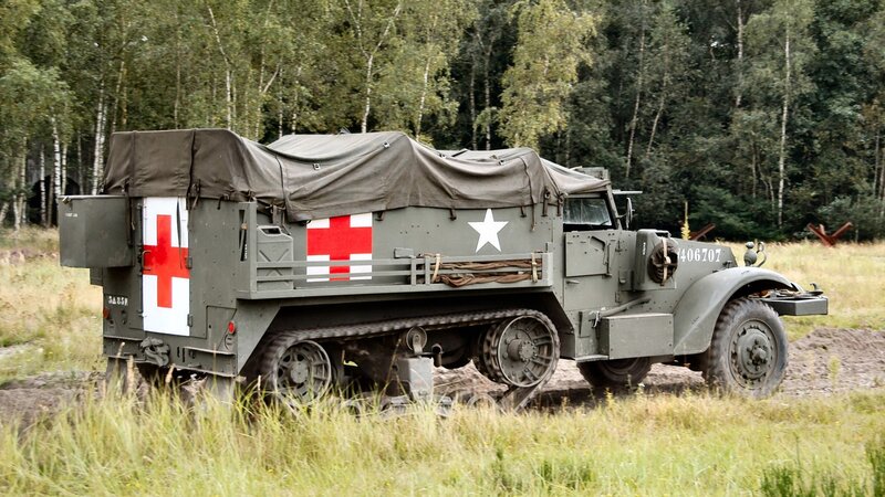 Military Ambulance Vehicle — Green