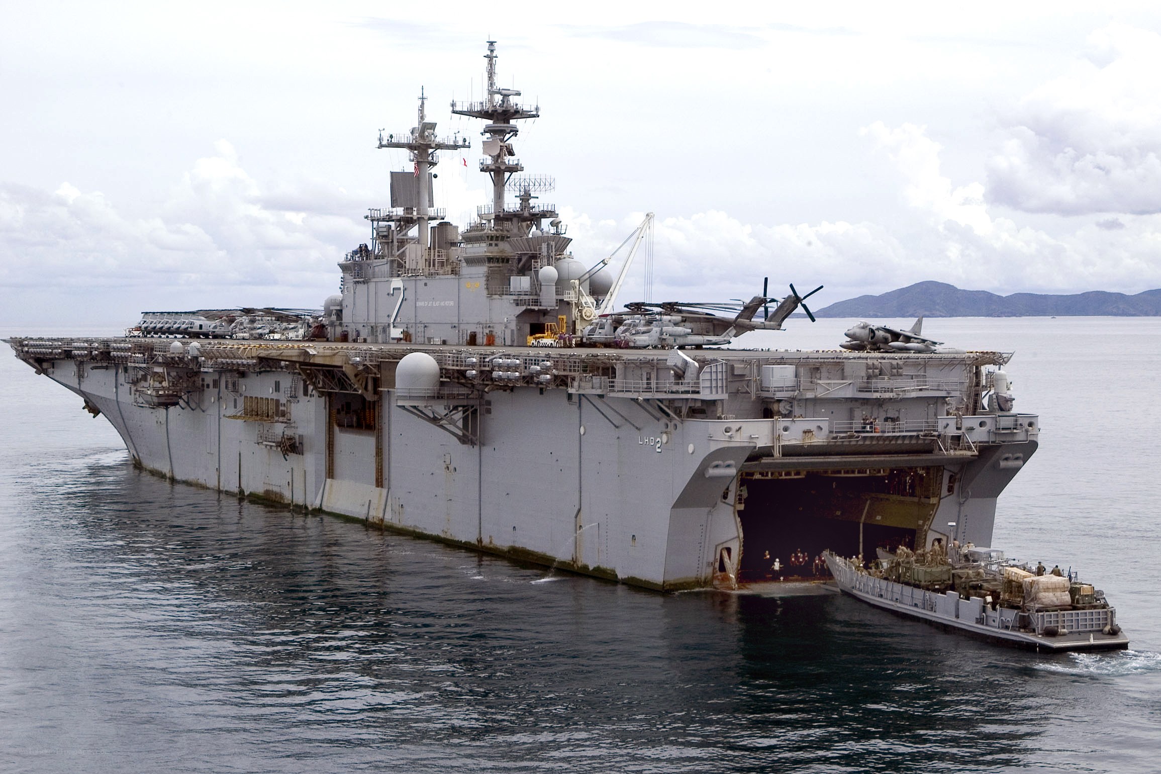 Military amphibious assault ship