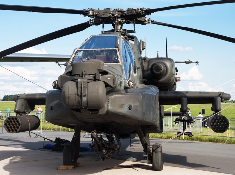Military Attack Helicopter — Green, Outdoor