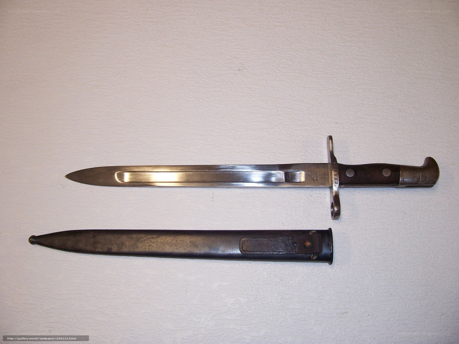 Military bayonet and scabbard