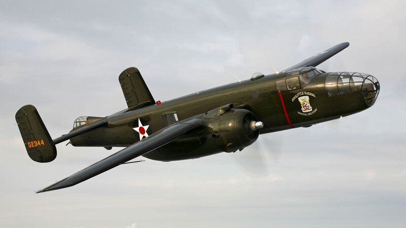 Military Bomber Aircraft — Green, Dynamic, Afternoon