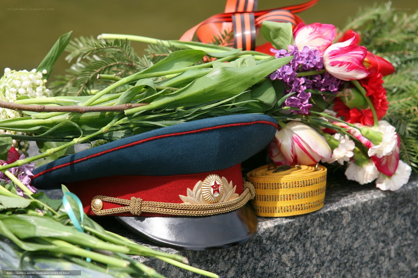 Military hat with flowers
