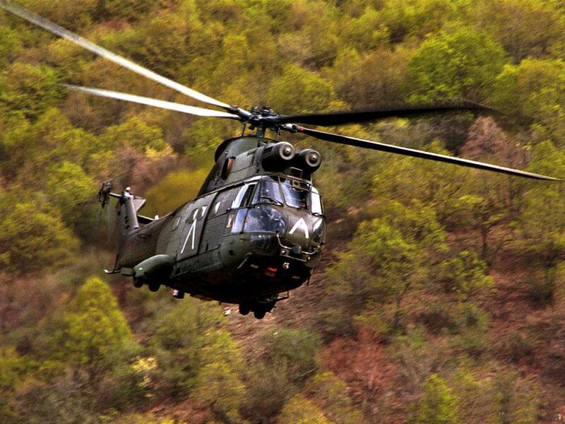 Military Helicopter in Flight — Green, Dynamic, Spring