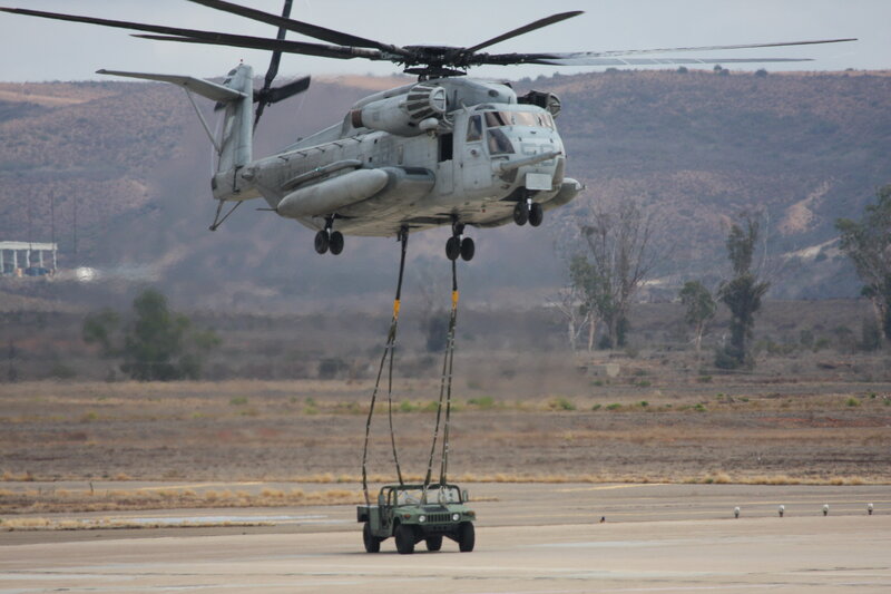 Military Helicopter Lifting Vehicle — Gray