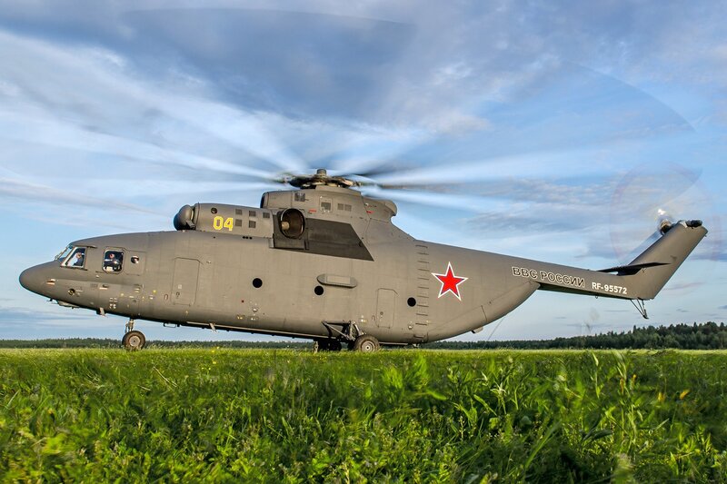 Military Helicopter on Field — Green, Calm