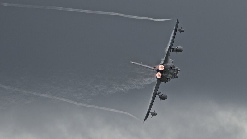 Military Jet in Flight — Gray, Dramatic, Photograph, Exhaust