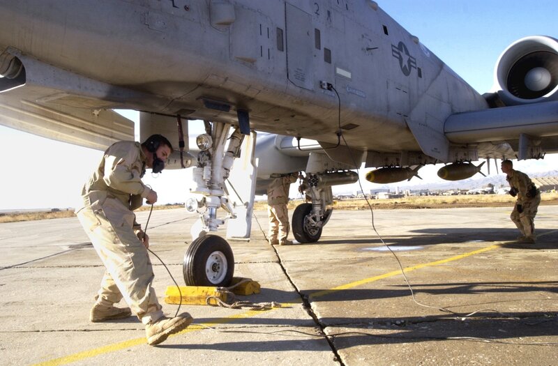 Military Personnel with Aircraft — Gray