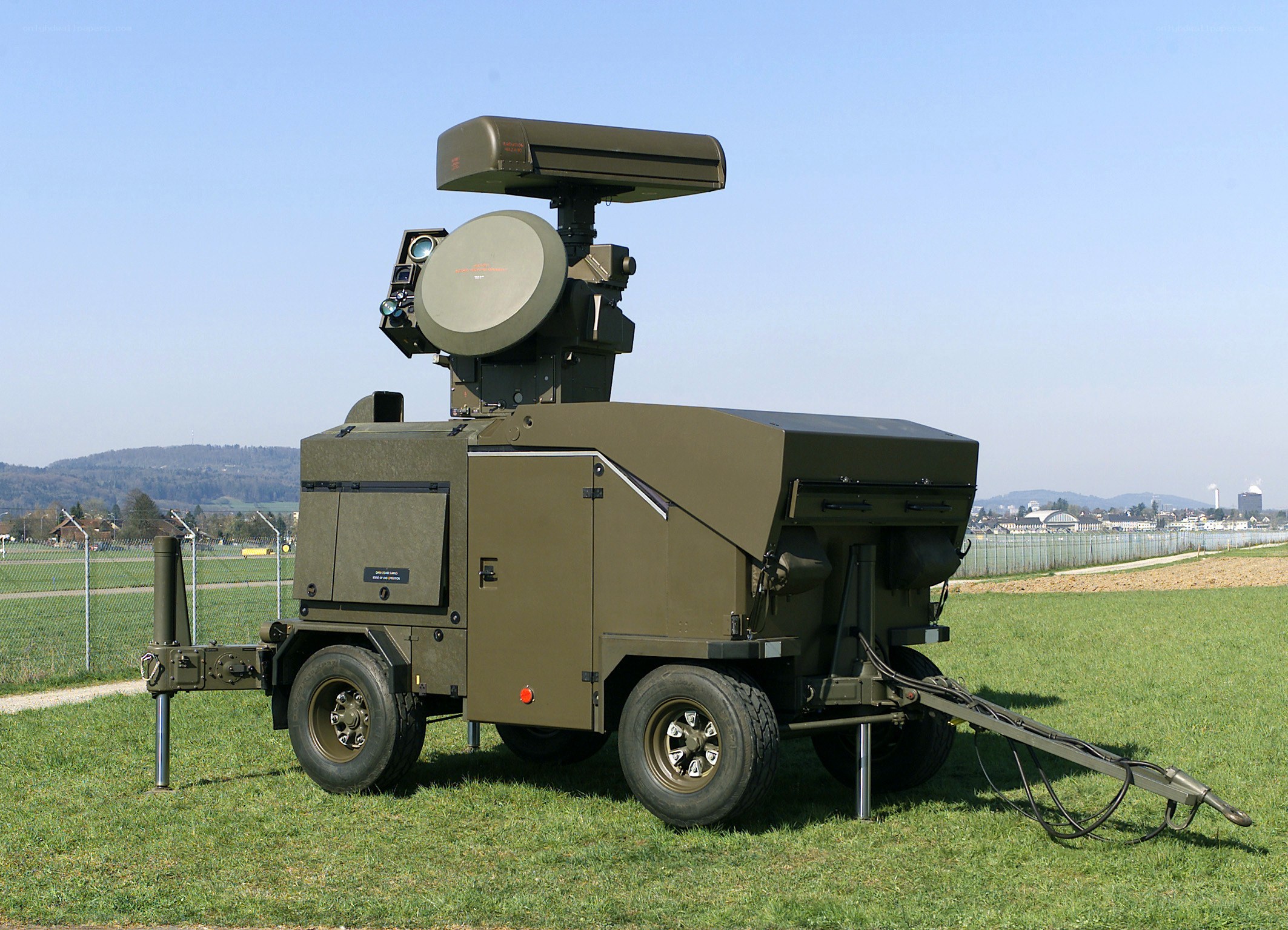 Military radar system on trailer