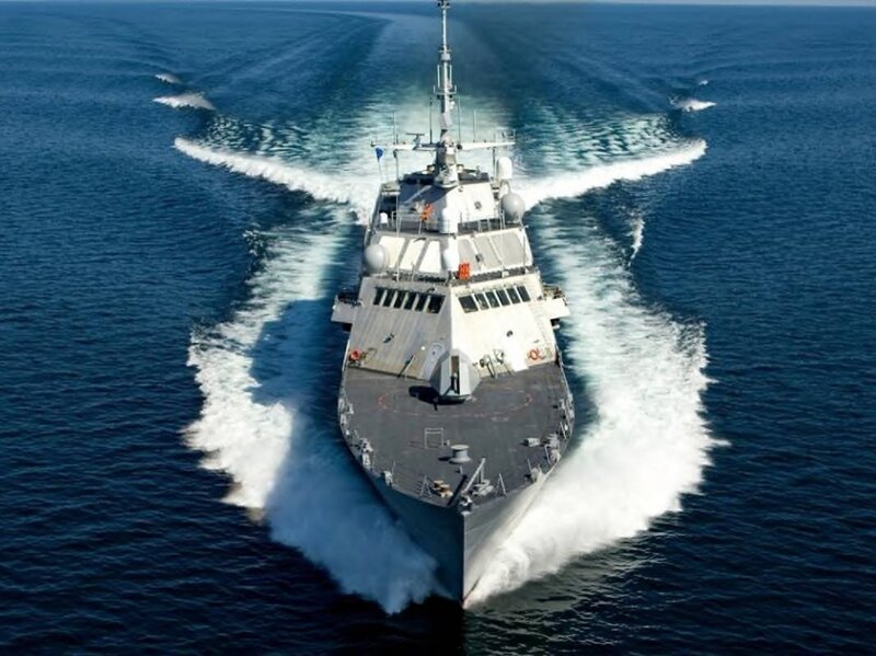 Military Ship at Sea — Blue, Dynamic