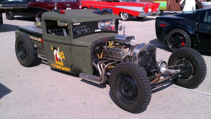 Military-style Hot Rod — Green