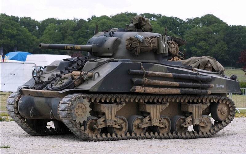 Military Tank — Green