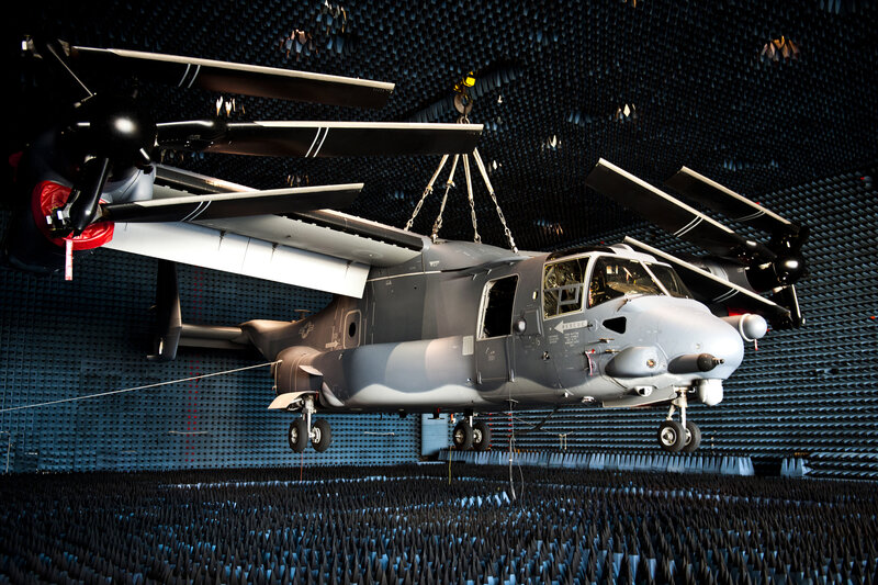Military Tiltrotor Aircraft — Gray, Dramatic