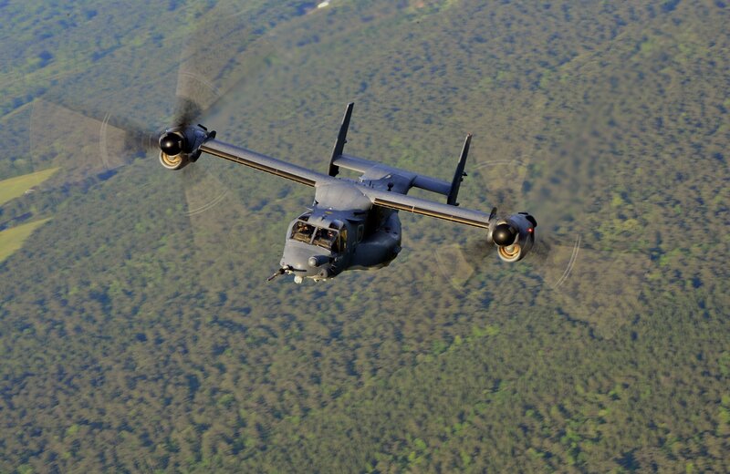 Military Tiltrotor Aircraft — Green, Dynamic