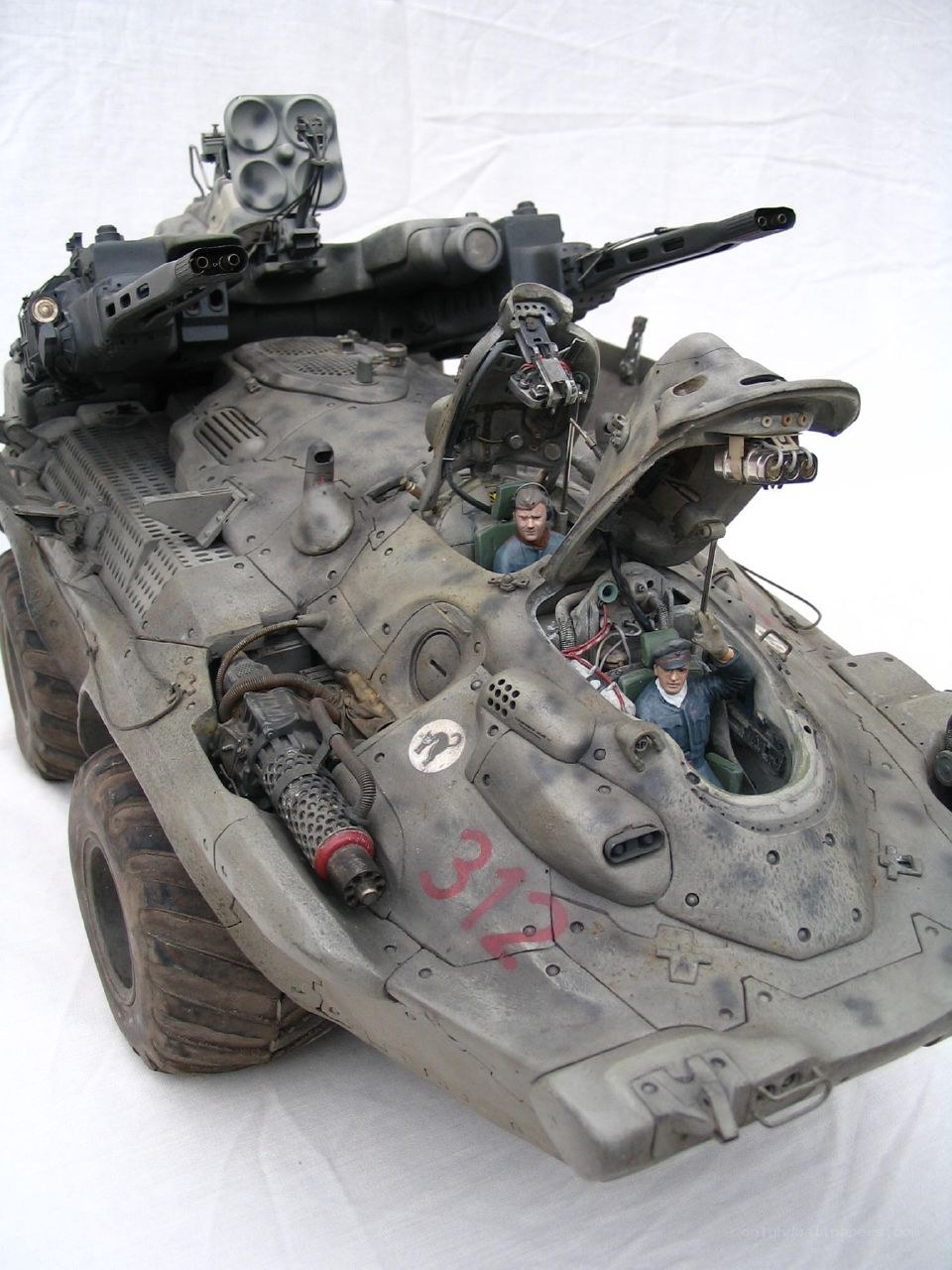 Military vehicle model with crew