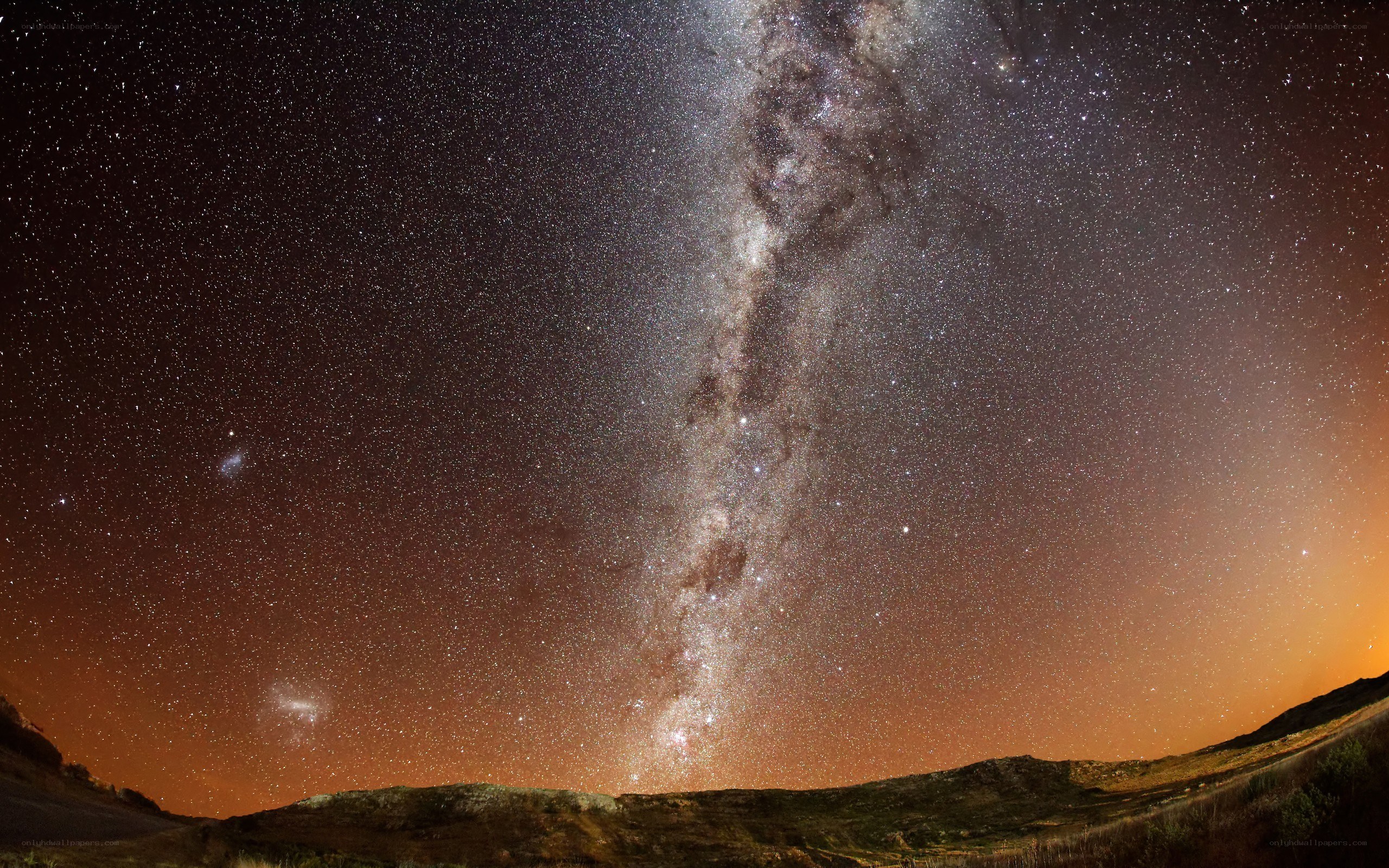 Milky Way over a hill