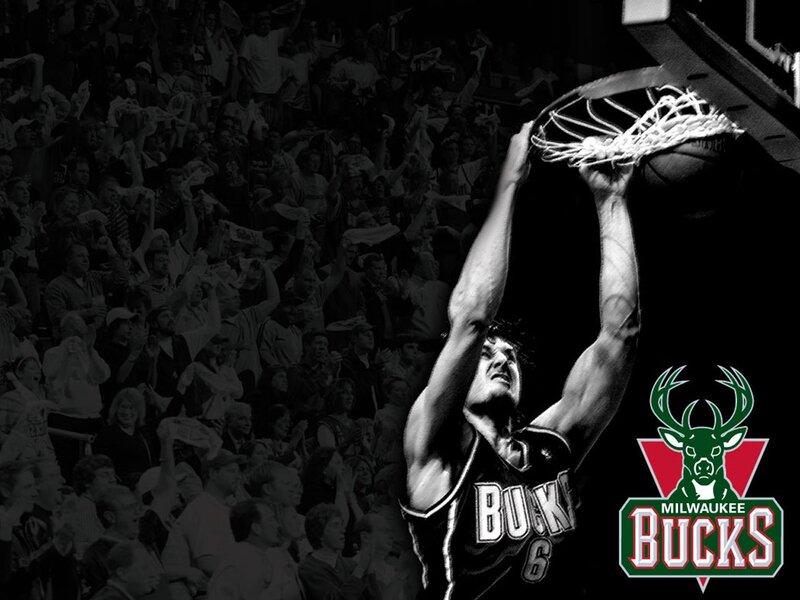 Milwaukee Bucks basketball player dunking