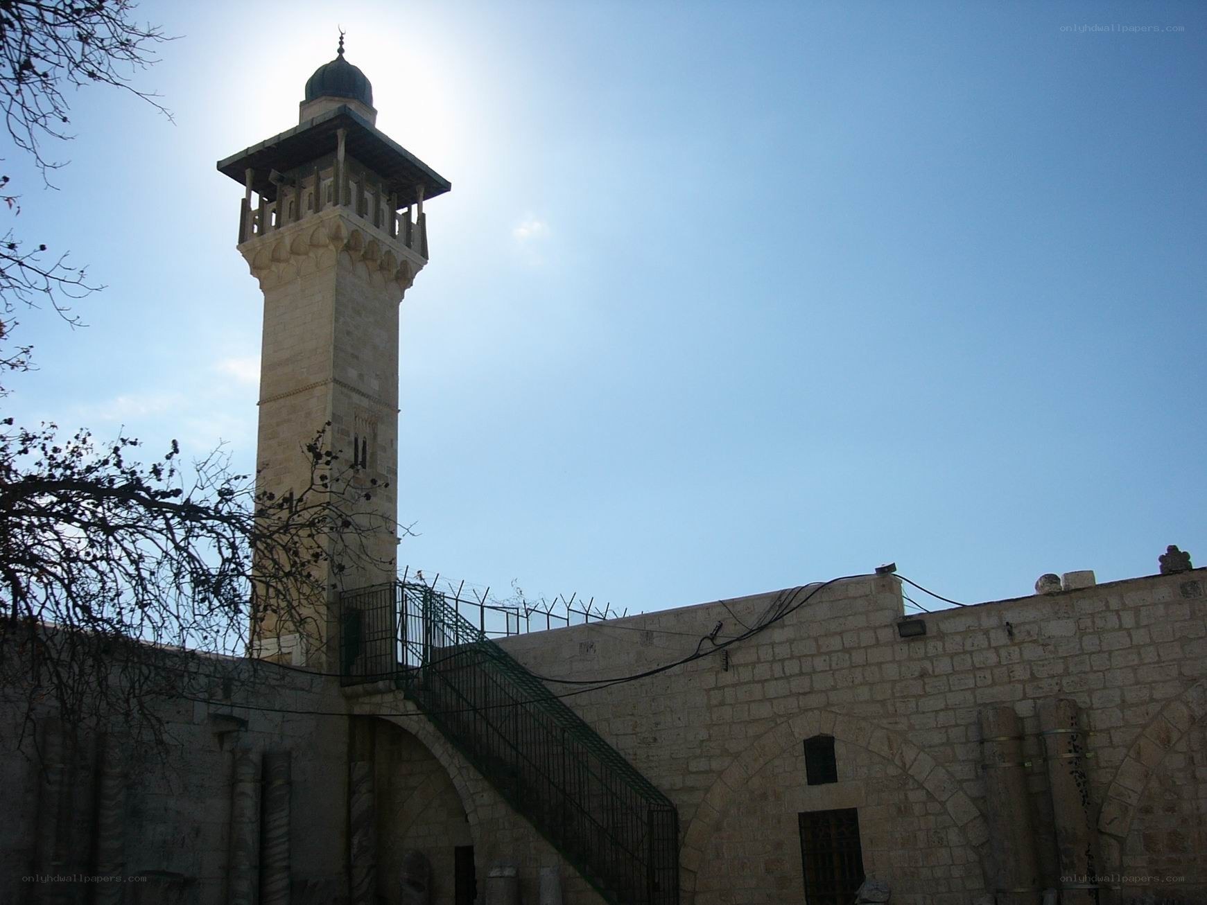 minaret at the al-aqsa mosque