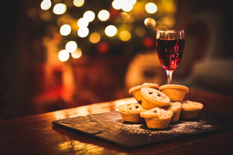 Mince Pies and Wine