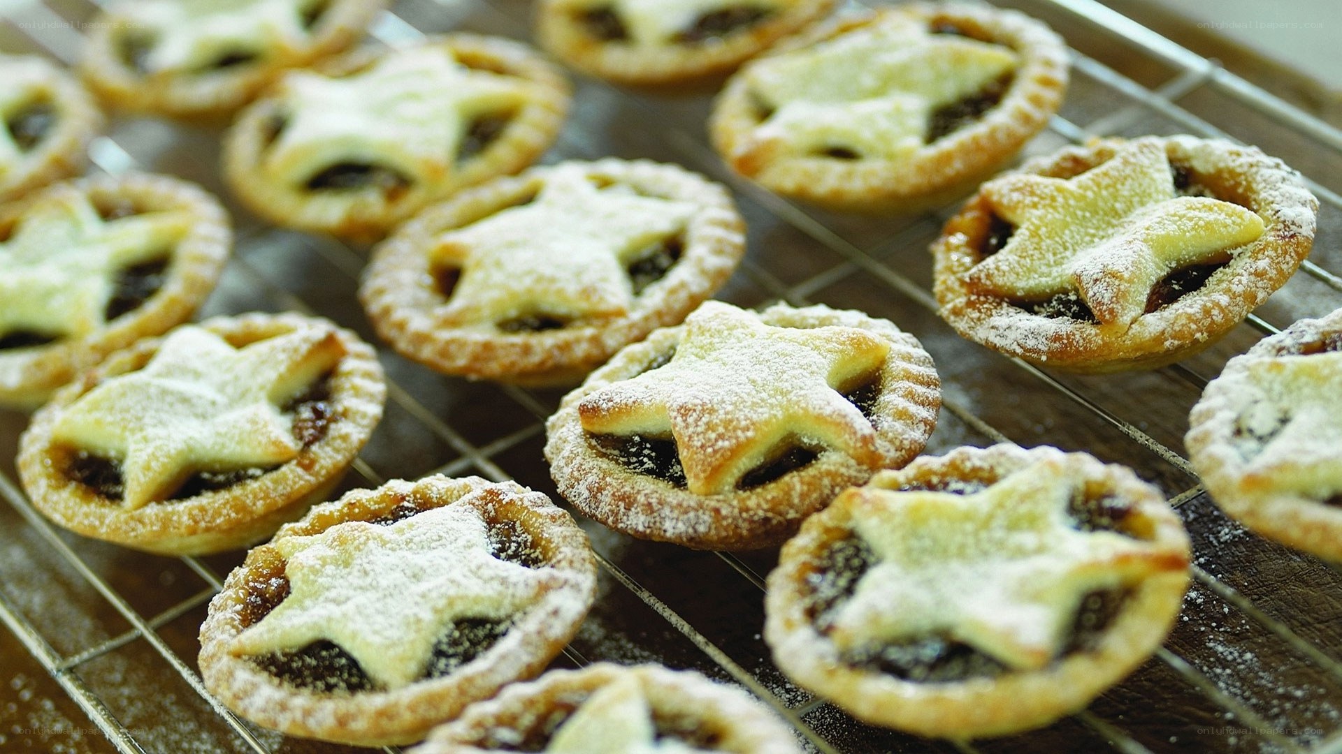 Mince pies on a cooling rack