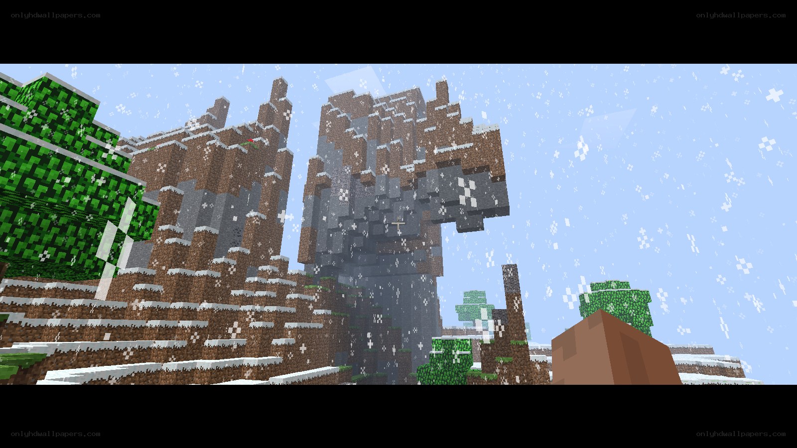 Minecraft snowy mountain scene