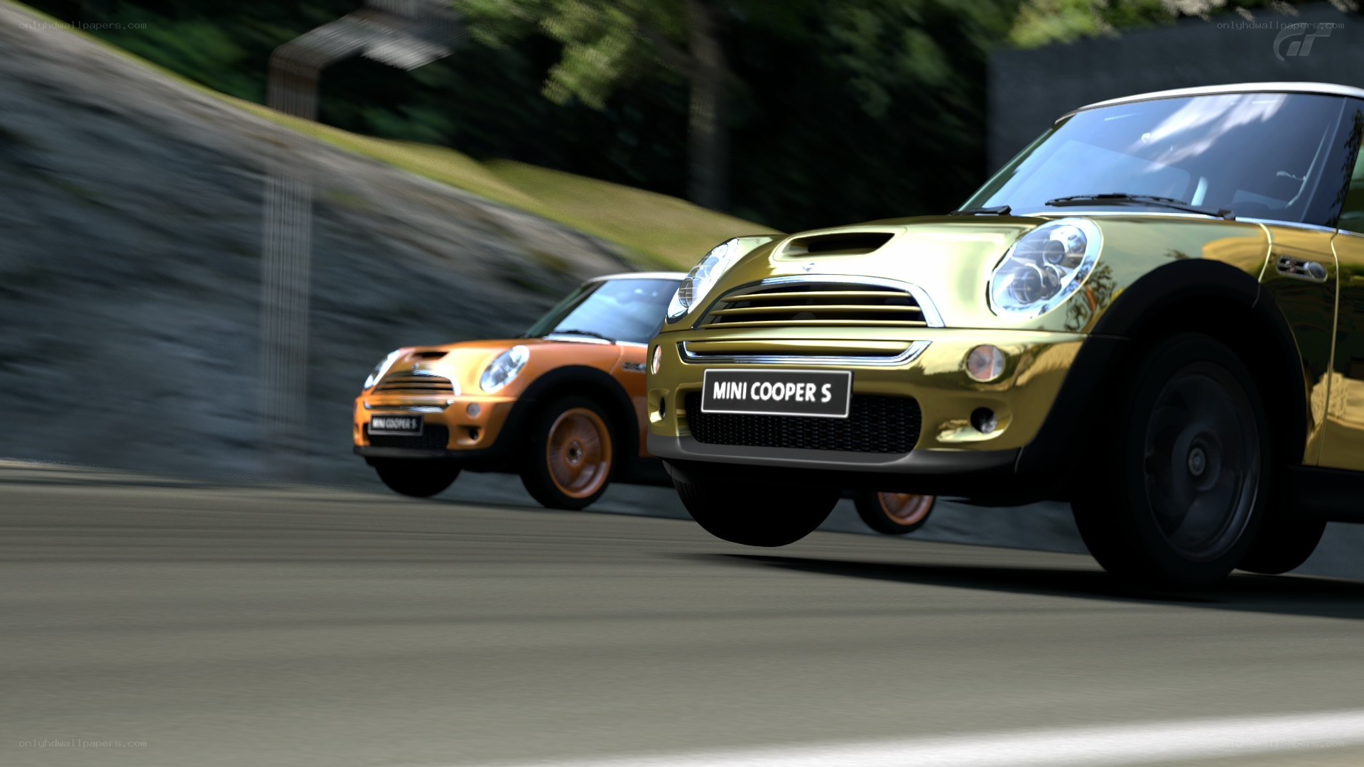 Mini Coopers racing
