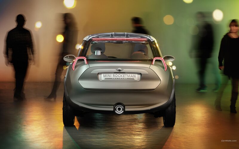 MINI Rocketman Concept rear view
