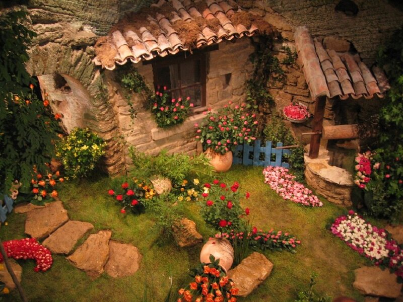Miniature Cottage Garden