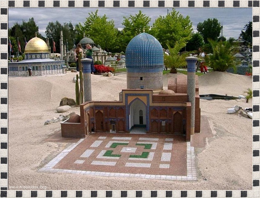 Miniature mosque models in park